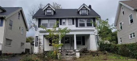 1645 Cumberland Rd, Cleveland Heights, OH 44118