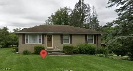 854 Harring Rd, Uniontown, OH 44685