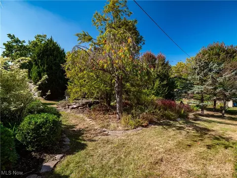 11228 Gordon Dr, Parma, OH 44130 photo 35