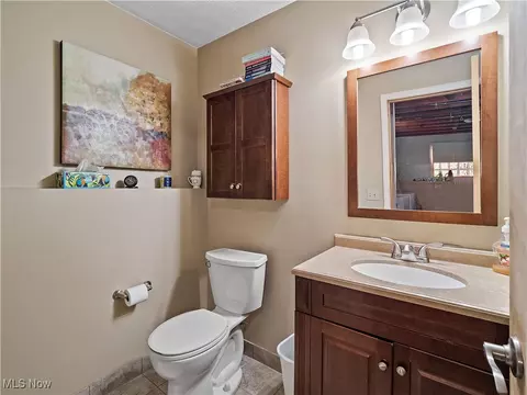 11228 Gordon Dr, Parma, OH 44130 photo 19