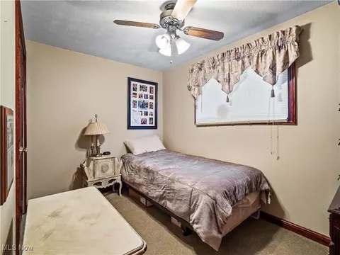 11228 Gordon Dr, Parma, OH 44130 photo 22