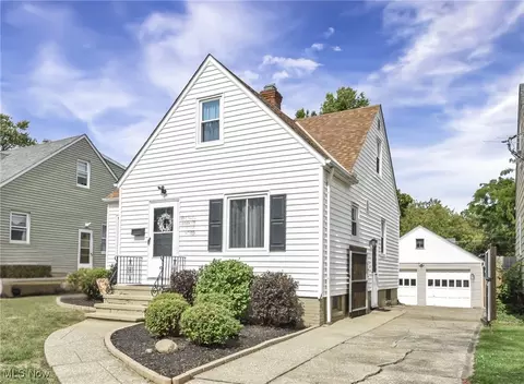 8308 Chesterfield Ave, Parma, OH 44129