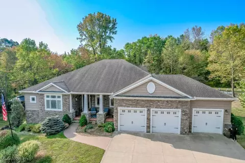 900 53rd St SW, Canton, OH 44706