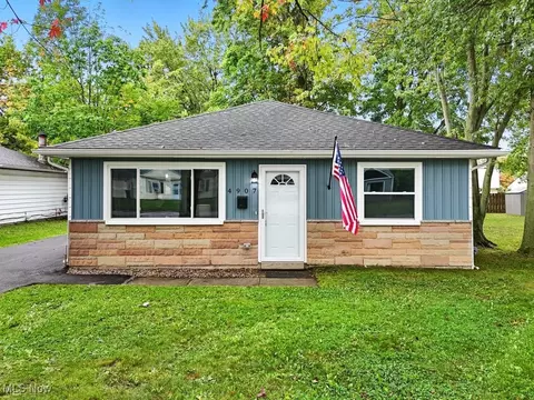 4907 Wake Robin Rd, Mentor, OH 44060