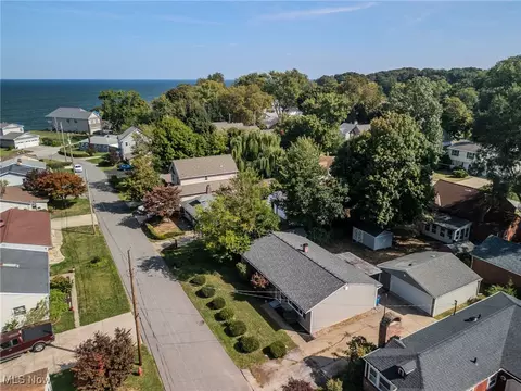 View/Area - 967 Windermere Dr, Willoughby, OH 44094 photo 3 of 3