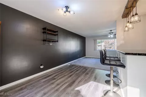 Living - 967 Windermere Dr, Willoughby, OH 44094 photo 1 of 6