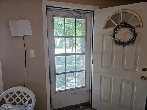 Entry Way - 6359 Old York Rd, Parma Heights, OH 44130 photo 1 of 1