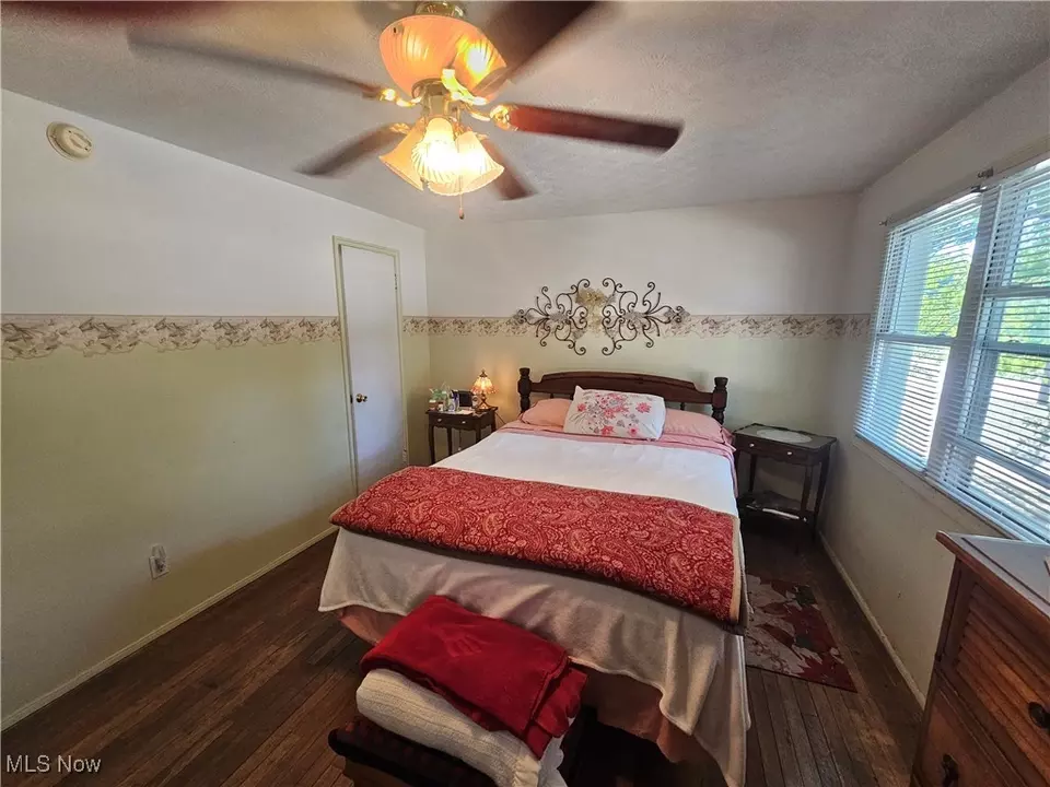 Bedroom - 6359 Old York Rd, Parma Heights, OH 44130 photo 1 of 4