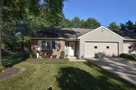 3222 Balsam Dr, Westlake, OH 44145