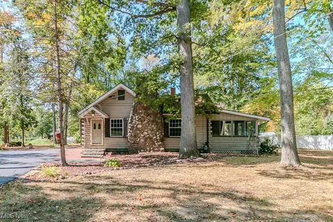 1283 Henn Hyde Rd NE, Warren, OH 44484