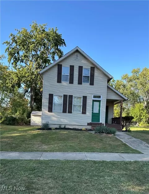 345 9th St, Elyria, OH 44035