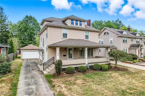 210 Fairmount Ave NE, Warren, OH 44483