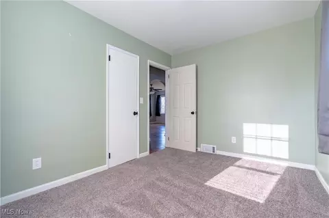 Bedroom - 418 Korman Ave NE, Massillon, OH 44646 photo 4 of 7