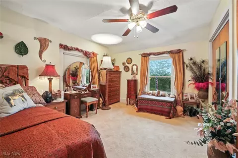 Bedroom - 4566 River St, Willoughby, OH 44094 photo 1 of 5