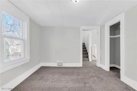 Bedroom - 908 Dayton St, Akron, OH 44310 photo 6 of 7