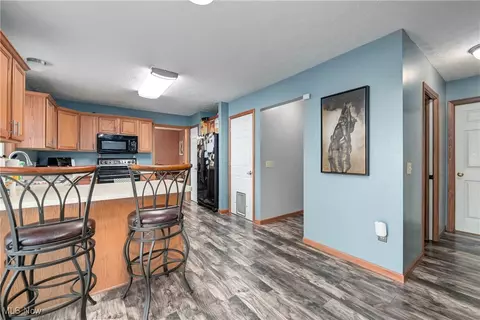381 Alexis Dr, Elyria, OH 44035 photo 20