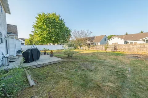381 Alexis Dr, Elyria, OH 44035 photo 45