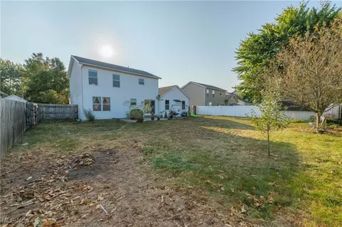 381 Alexis Dr, Elyria, OH 44035 photo 40