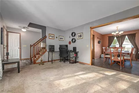 381 Alexis Dr, Elyria, OH 44035 photo 7