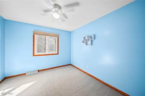 Bedroom - 7514 Brambleside Ln, Mentor, OH 44060 photo 1 of 4