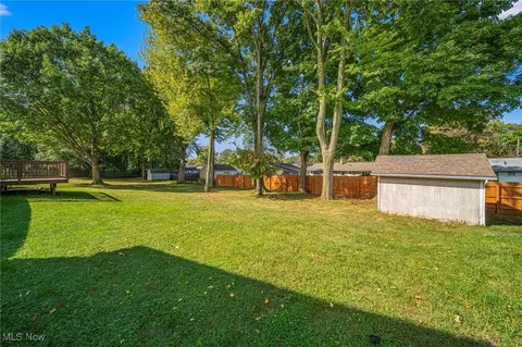 Exterior - 7514 Brambleside Ln, Mentor, OH 44060 photo 11 of 11