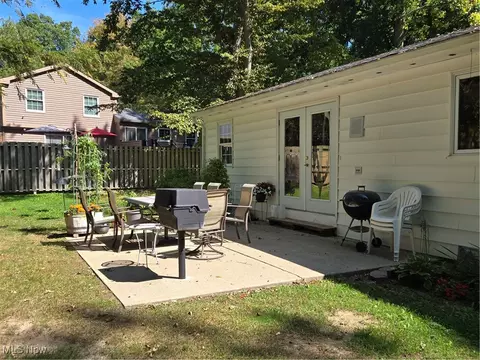 4631 Diane Dr, Ashtabula, OH 44004 photo 4