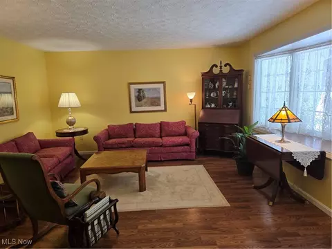 4631 Diane Dr, Ashtabula, OH 44004 photo 12