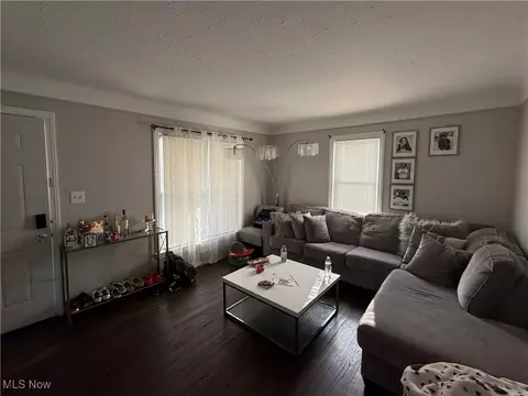 21051 Nicholas Ave, Euclid, OH 44123 photo 4