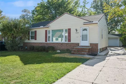 30248 Truman Ave, Wickliffe, OH 44092