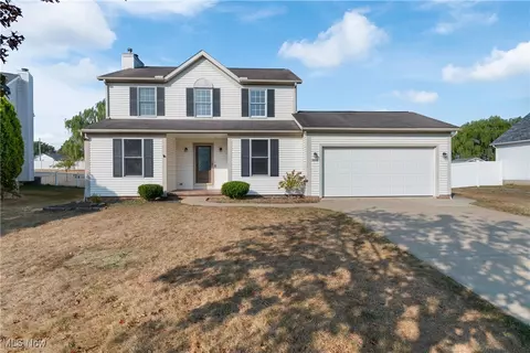 10749 Withington Ave NW, Uniontown, OH 44685