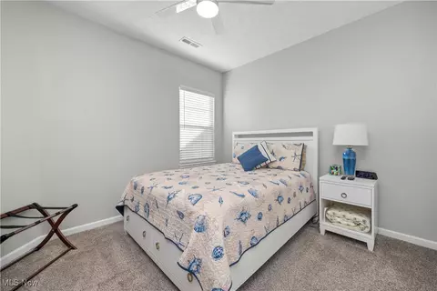 237 Silver Spring Cir, Elyria, OH 44035 photo 25