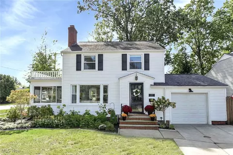 23903 Wolf Rd, Bay Village, OH 44140