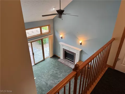 Living - 131 Barrington Ct, Elyria, OH 44035 photo 2 of 2