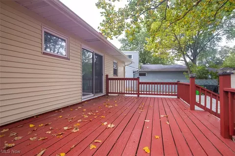74 Aaron St, Berea, OH 44017 photo 35