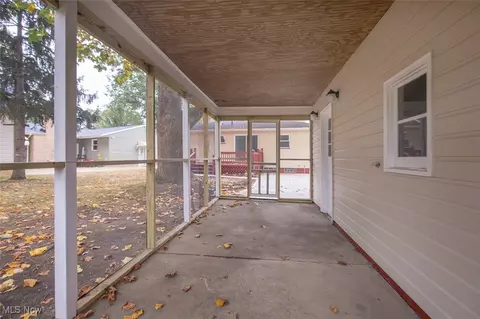 74 Aaron St, Berea, OH 44017 photo 34
