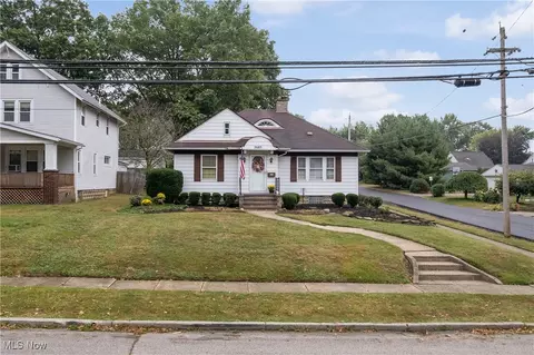 2685 Northland St, Cuyahoga Falls, OH 44221