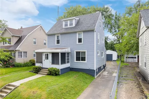 422 Lindenwood Ave, Akron, OH 44301