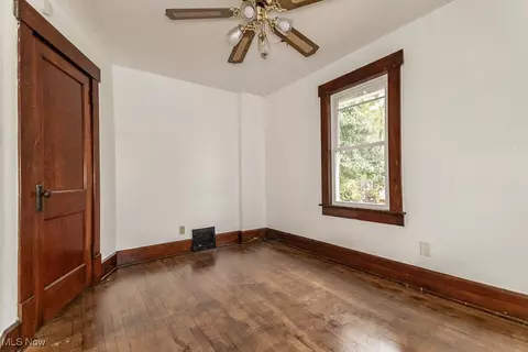 807 Bedford Ave NW, Canton, OH 44708 photo 17