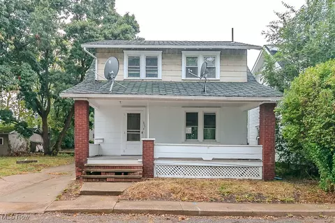 807 Bedford Ave NW, Canton, OH 44708