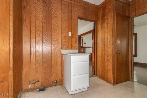 807 Bedford Ave NW, Canton, OH 44708 photo 13
