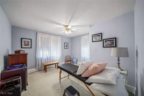 Bedroom - 1937 E 42nd St, Ashtabula, OH 44004 photo 6 of 7