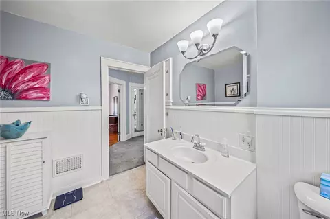 Bath - 1937 E 42nd St, Ashtabula, OH 44004 photo 2 of 2