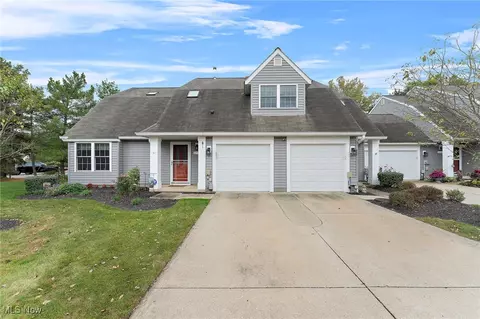 9537 Ridge Ct #5, Twinsburg, OH 44087