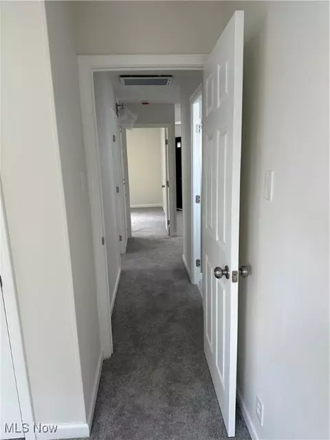 Entry Way - 313 Longford Ave, Elyria, OH 44035 photo 1 of 6