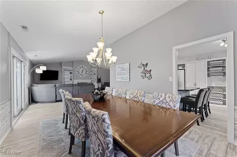 889 Sutton Pl, Akron, OH 44313 photo 10