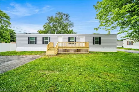 153 Marilyn Dr, Madison, OH 44057 photo 1