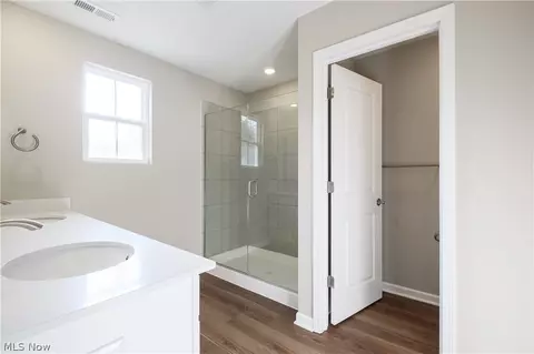 Other - 950 Memory Ln # -4, Aurora, OH 44202 photo 6 of 8
