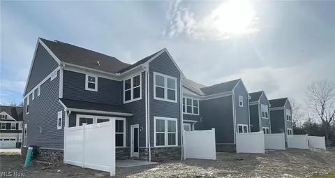 Other - 950 Memory Ln # -4, Aurora, OH 44202 photo 8 of 8