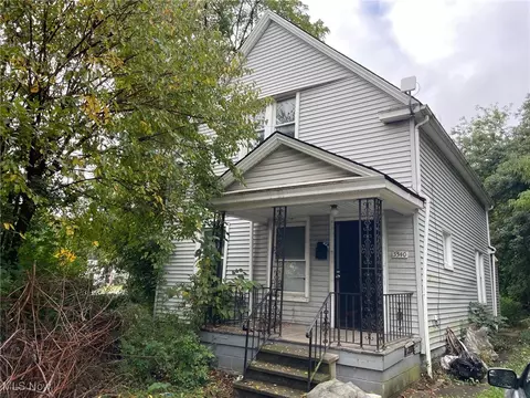 3340 E 65th St, Cleveland, OH 44127