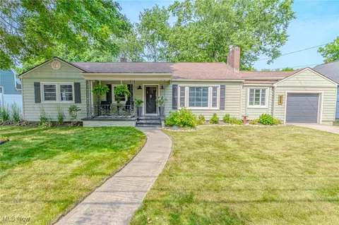 1836 18th St, Cuyahoga Falls, OH 44223